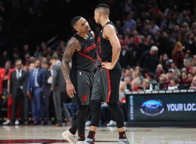 这一现象背 这一现象背