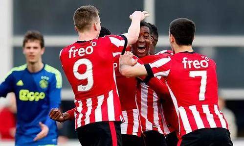 台上蒙羞 台上蒙羞