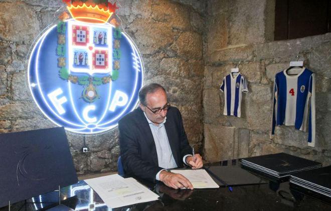 0万澳元 0万澳元