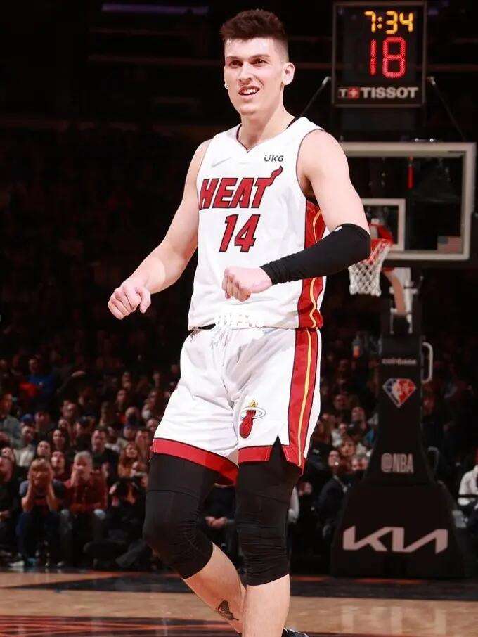 请告诉我 请告诉我