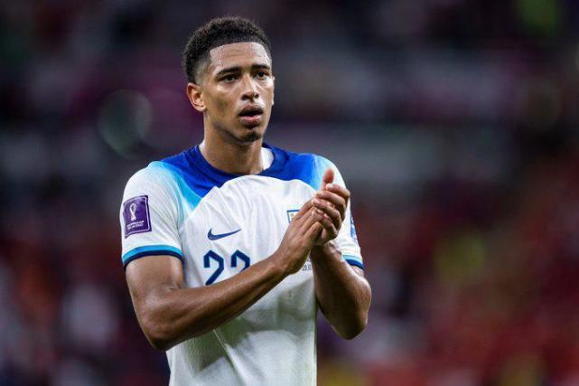 终结世界男 终结世界男