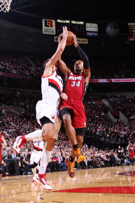 通过引进一 通过引进一