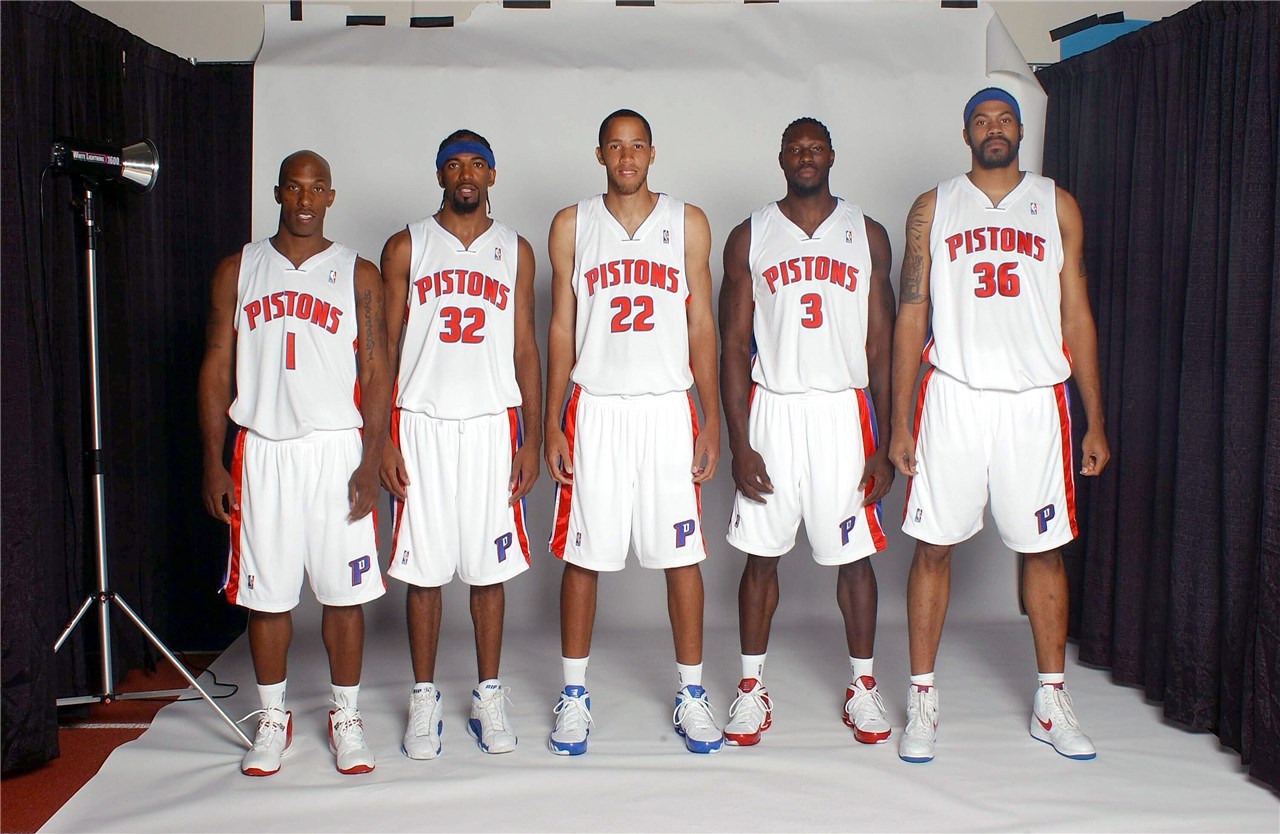 他把最后三 他把最后三